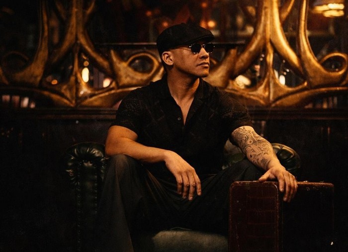 Frank GoDi presenta ‘Cómo le hago’: una salsa brava que le canta al duelo después de una ruptura
