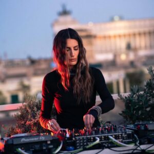 La ascensión de Gaia: La DJ y productora colombiana que conquista la música electrónica