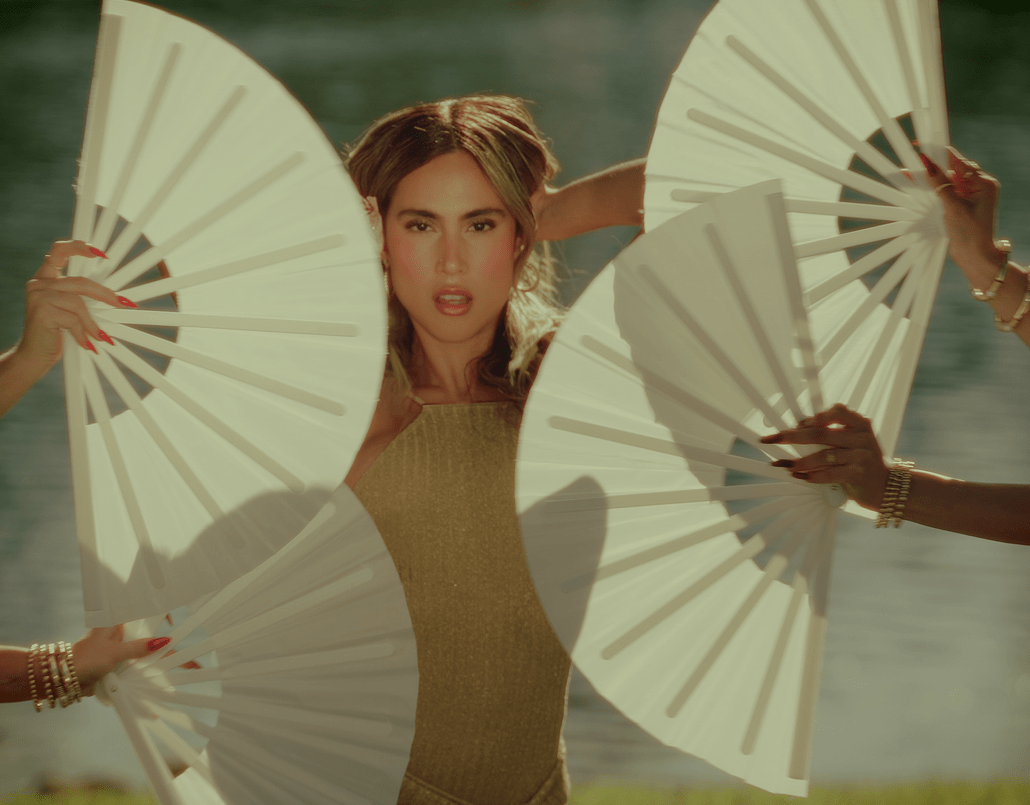 Lau Souffront presenta “Bikini”, un himno de verano para disfrutar sin remordimientos
