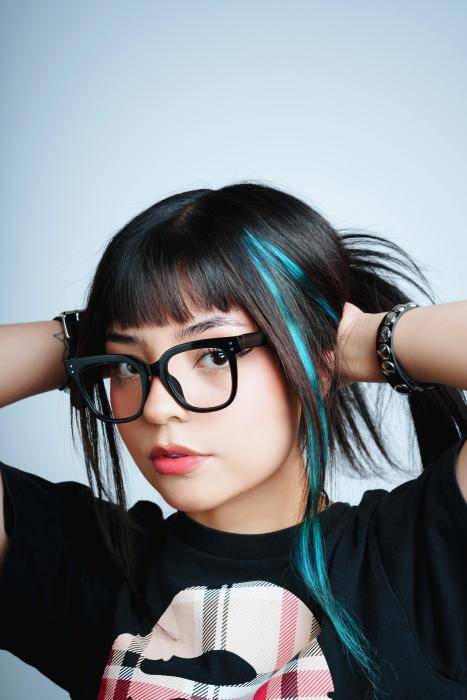 Emi Blue desata la energía urbana con “Loba” y su mensaje de empoderamiento