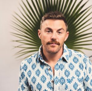 Goldroom vuelve al groove con el nuevo himno nu‑disco “Secrets”