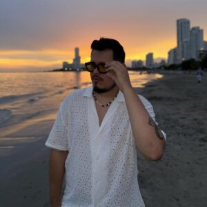 Andrés Bula lleva el sabor de Cartagena al mundo con su nuevo hit “No Demores”