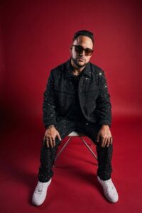 Reymusik enciende la escena musical con su nuevo sencillo “El Tiquitiquita”
