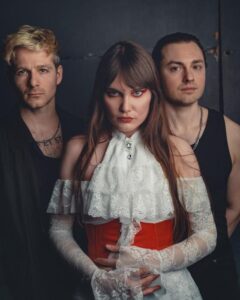 El metal habla español: Calva Louise y la promesa de una nueva era